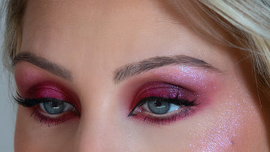 Tout savoir sur le maquillage des yeux bleus gris