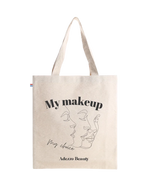 Affirmez votre look en arborant vos maquillages les plus osés accompagnés de votre tote bag « My makeup, My face, My choice ». Super pratique pour transporter, vos palettes de fards à paupières Escape by Indy, 
